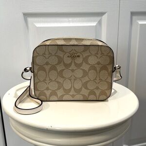 COACH Mini Camera Crossbody Tan/Brown